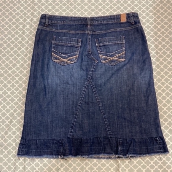Maurices Denim Skirt Floral Accent 14 - Picture 5 of 5